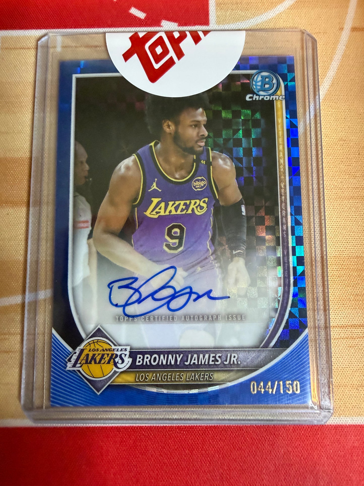 25-26 BOWMAN CHROME BRONNY JAMES BLUE GEO REF AUTO 044/150