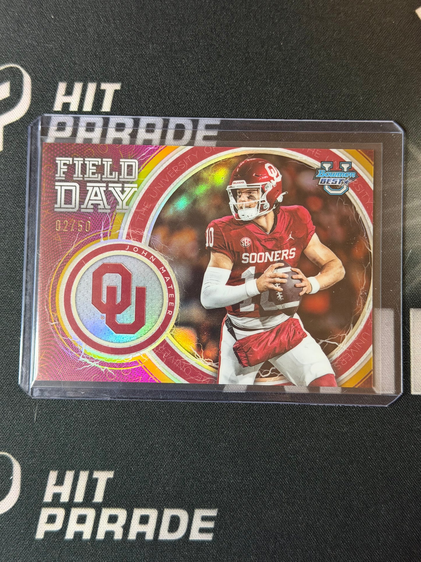 25 BOWMAN BEST U FOOTBALL FIELD DAY GOLD REFRACTOR JOHN MATEER 02/50