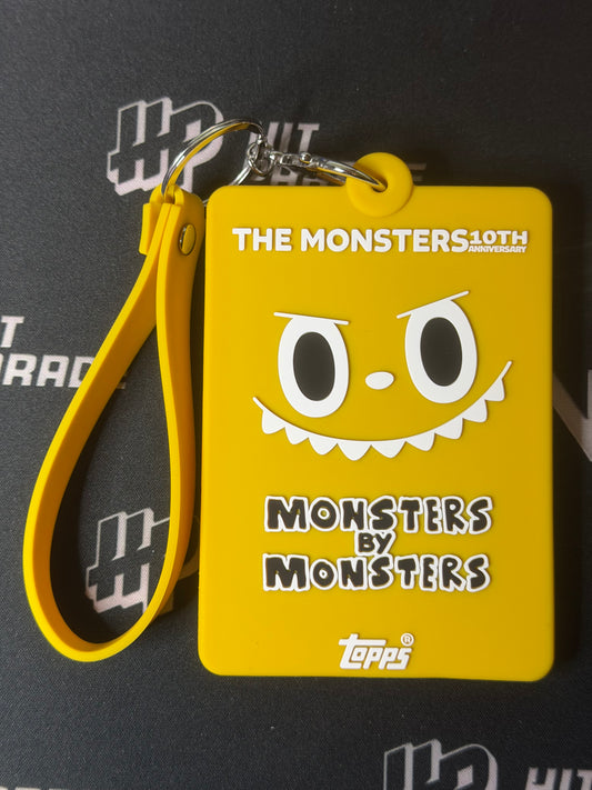 LABUBU ONE TOUCH MAGNETIC KEY RING - YELLOW