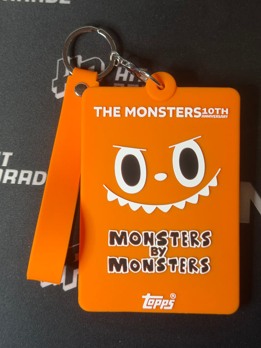 LABUBU ONE TOUCH MAGNETIC KEY RING - ORANGE