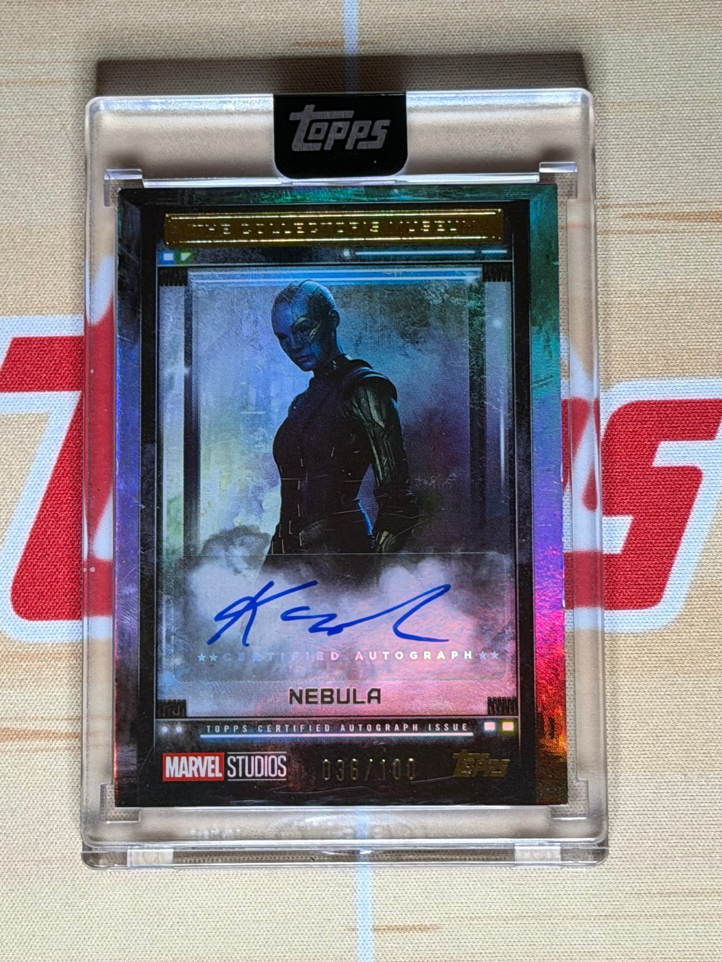 25 TOPPS MARVEL THE COLLECTOR KAREN GILLAN AS NEBULA AUTO 036/100